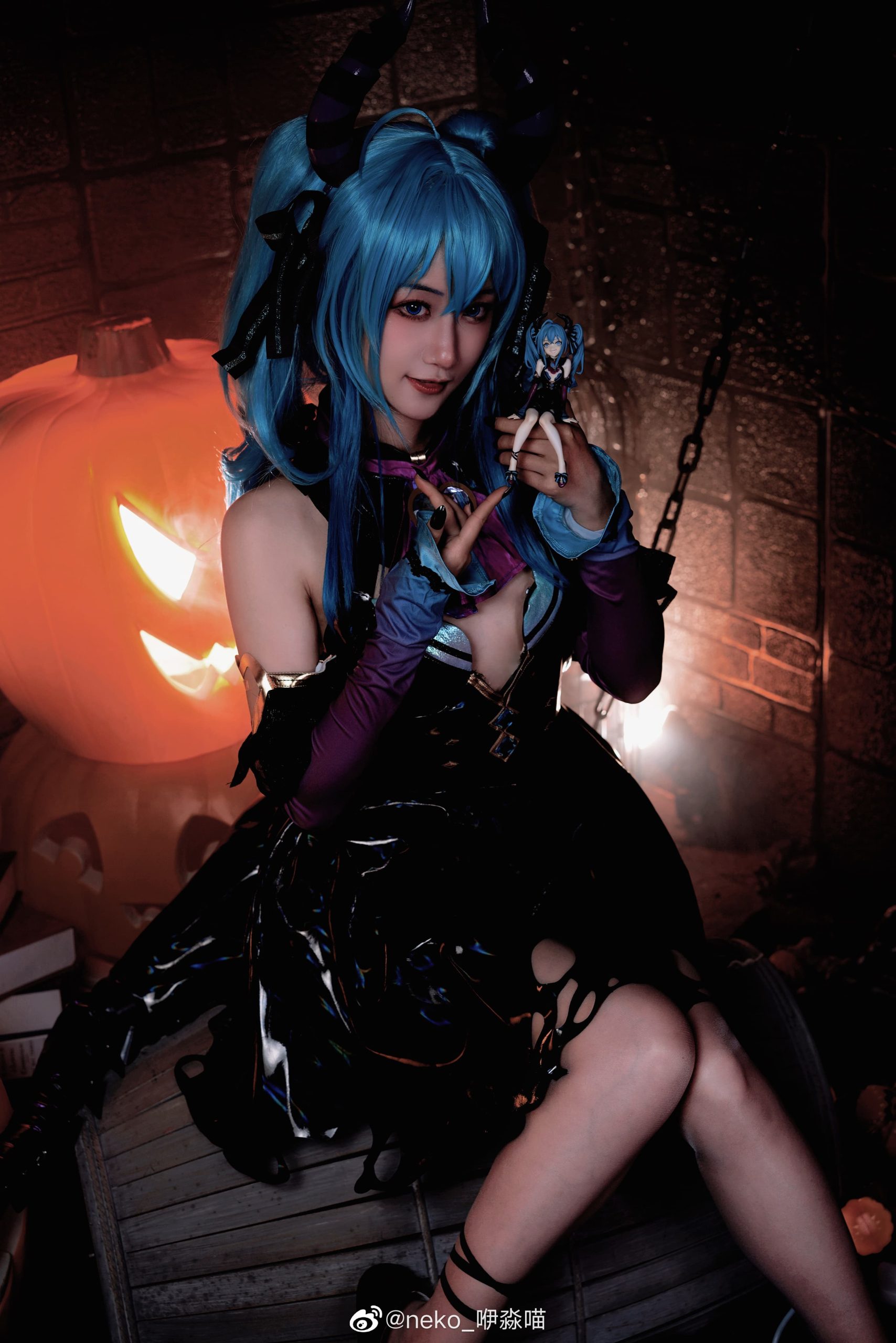 [COS]初音未来-二次元COS分享次元吧