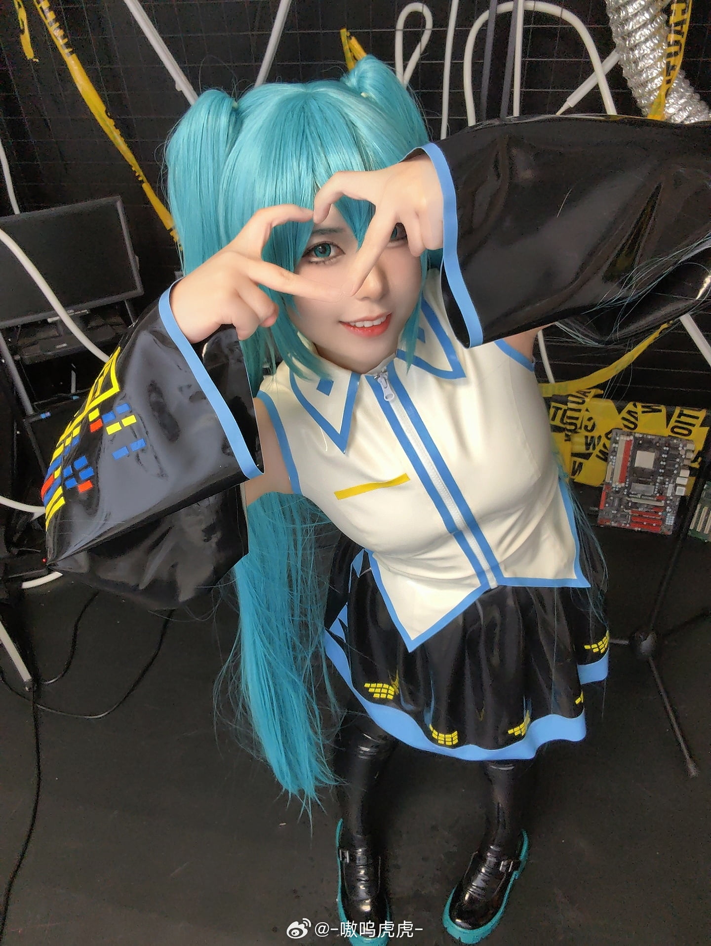 [COSplay]初音自拍四连 ​​​-二次元COS分享次元吧