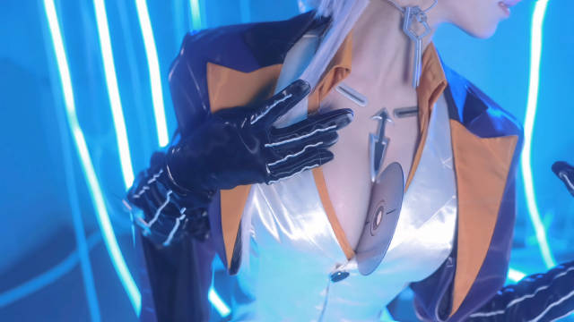 姐姐，我家电脑坏了！-二次元COS分享次元吧