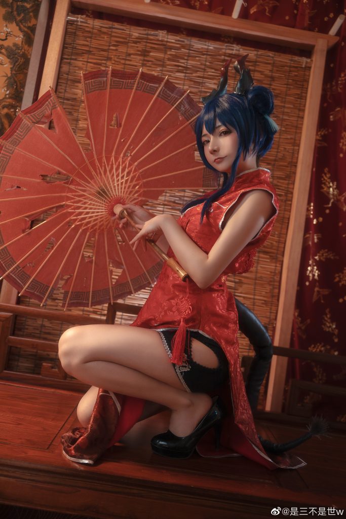 图片[4]-二次元COS分享【cos正片】@是三不是世w-二次元COS分享次元吧