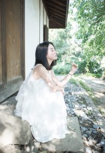 出来晒晒太阳-二次元COS分享次元吧