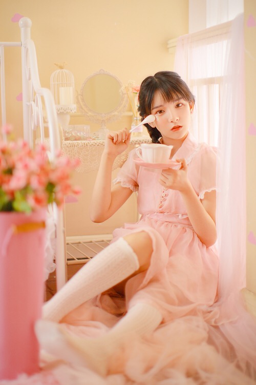 图片[2]-二次元COS分享女孩房间-二次元COS分享次元吧