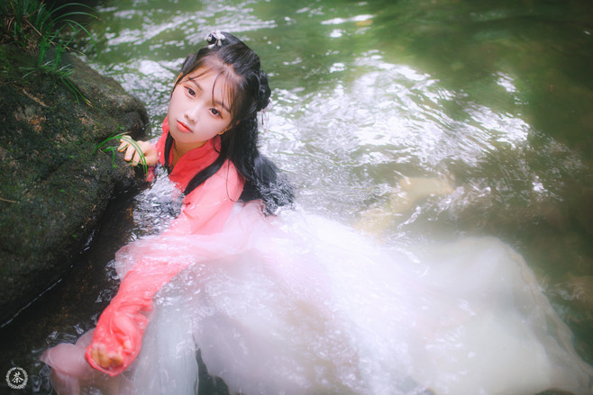 图片[2]-二次元COS分享水中仙-二次元COS分享次元吧