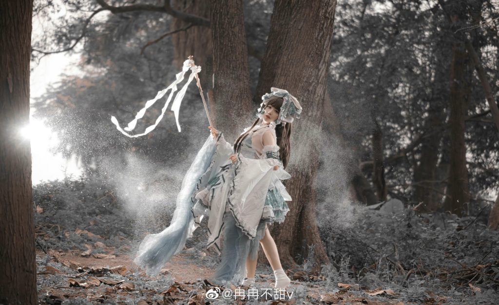 图片[6]-二次元COS分享【cos正片】@冉冉不甜v-博丽灵梦-二次元COS分享次元吧