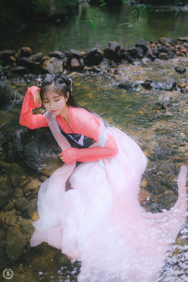 图片[4]-二次元COS分享水中仙-二次元COS分享次元吧