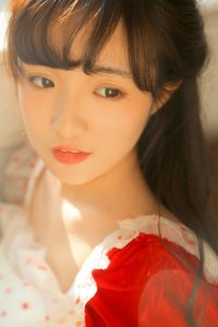 可爱的女仆-二次元COS分享次元吧