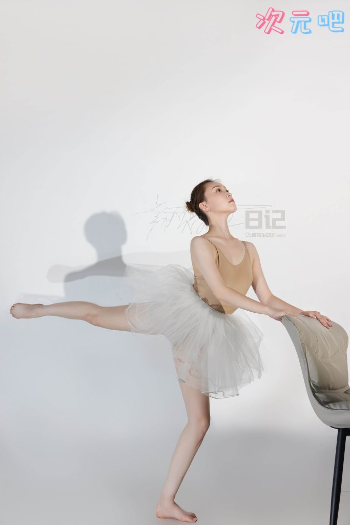 图片[6]-二次元COS分享[GALLI嘉丽]舞蹈生日记  高雯雯-二次元COS分享次元吧