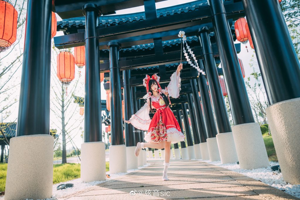 图片[3]-二次元COS分享[COS]博丽灵梦-二次元COS分享次元吧