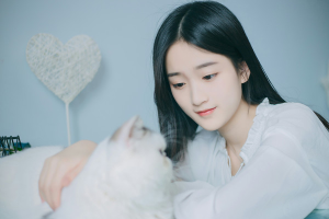 少女和猫-二次元COS分享次元吧