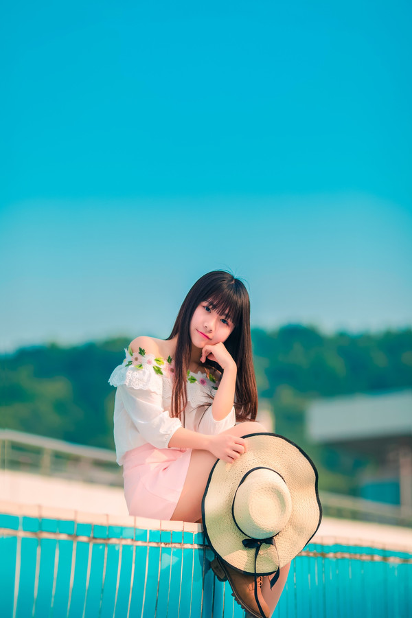 图片[11]-二次元COS分享蓝天下的泳池边有我在发呆-二次元COS分享次元吧