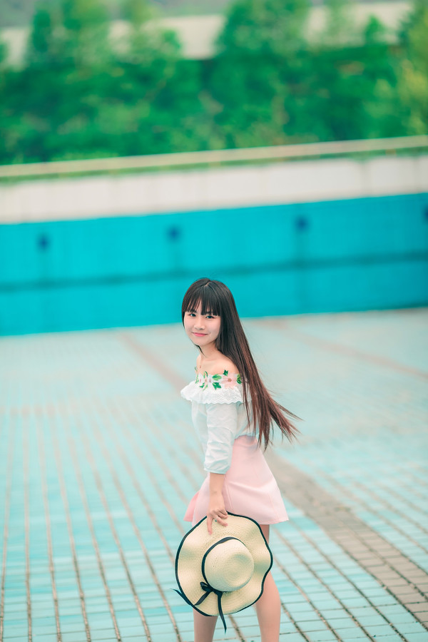 图片[17]-二次元COS分享蓝天下的泳池边有我在发呆-二次元COS分享次元吧