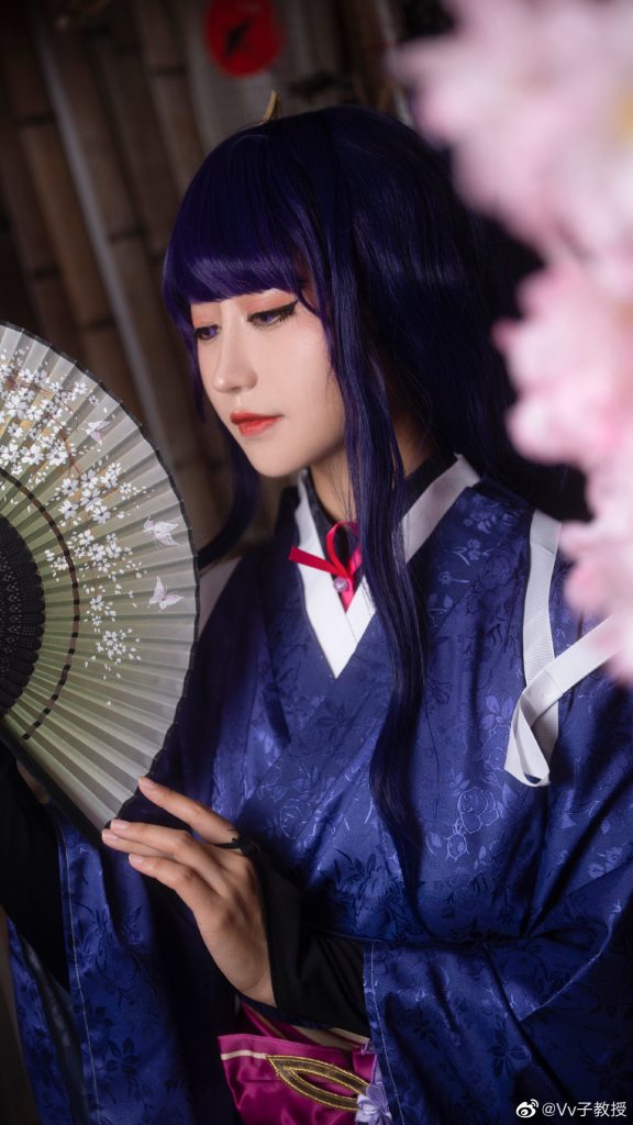 图片[2]-二次元COS分享[原神COS]雷电将军-@Vv子教授-二次元COS分享次元吧