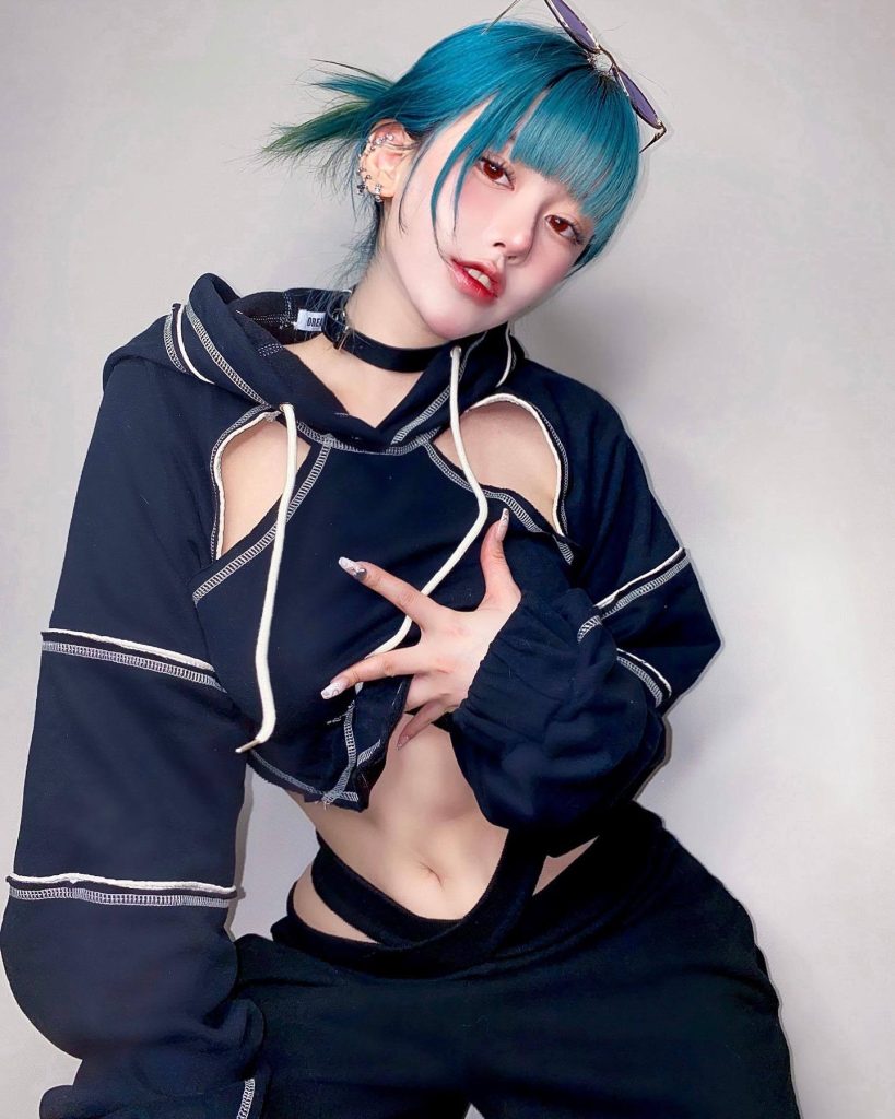 图片[2]-二次元COS分享[写真]IG：naughty_rabbit_ ​​​-二次元COS分享次元吧