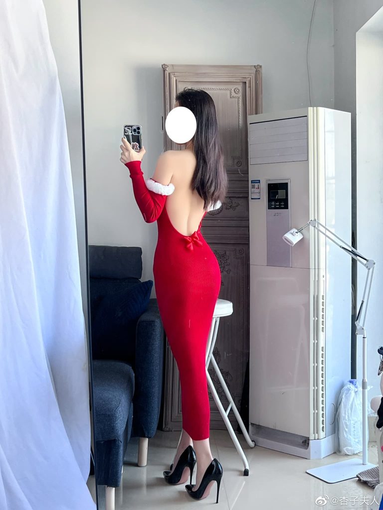 图片[7]-二次元COS分享[COS]杏子夫人-去年的圣诞战袍再放送！-二次元COS分享次元吧