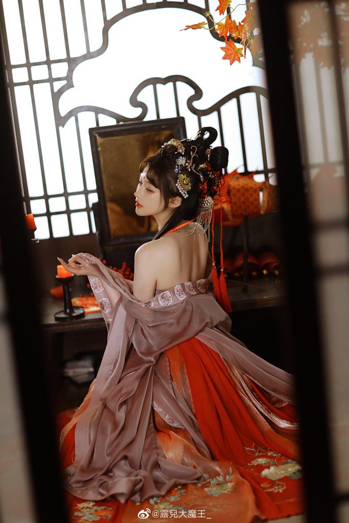 图片[2]-二次元COS分享[COS]2023兔年贺图 宝贝们新年快乐~ ❤️❤️❤️-二次元COS分享次元吧