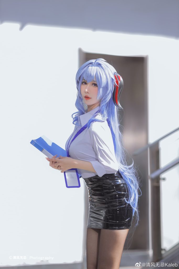 图片[3]-二次元COS分享[COS]职场甘雨-二次元COS分享次元吧