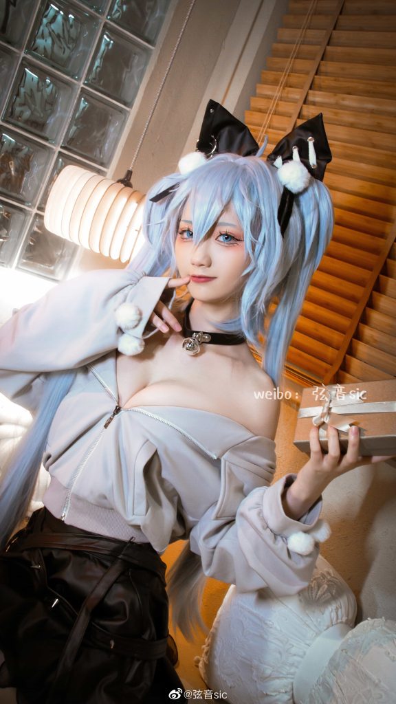 图片[1]-二次元COS分享[COS]芙洛伦 甜馨蜜语-二次元COS分享次元吧