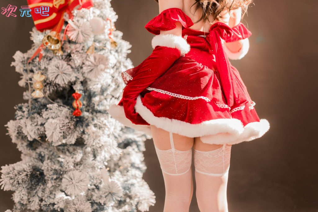 图片[3]-二次元COS分享花铃 – 圣诞-二次元COS分享次元吧