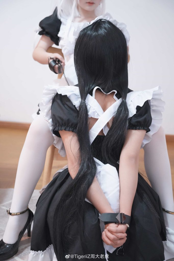 图片[2]-二次元COS分享[COS]黑白遮盖下的色彩～-二次元COS分享次元吧