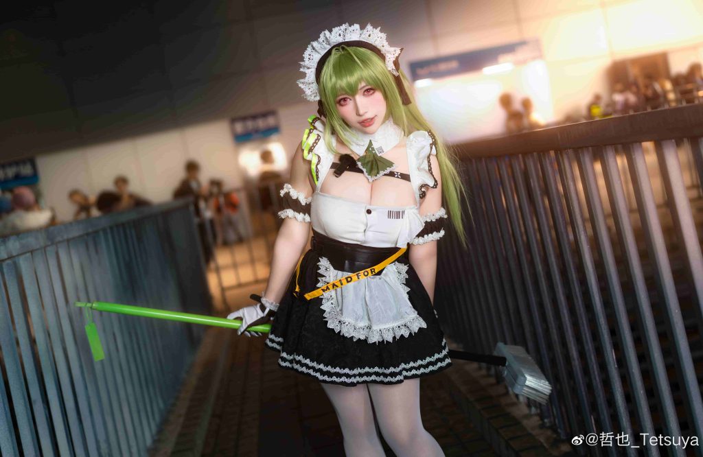 图片[1]-二次元COS分享[COS]路过见到凡姐在扫地就顺便拍了照-二次元COS分享次元吧