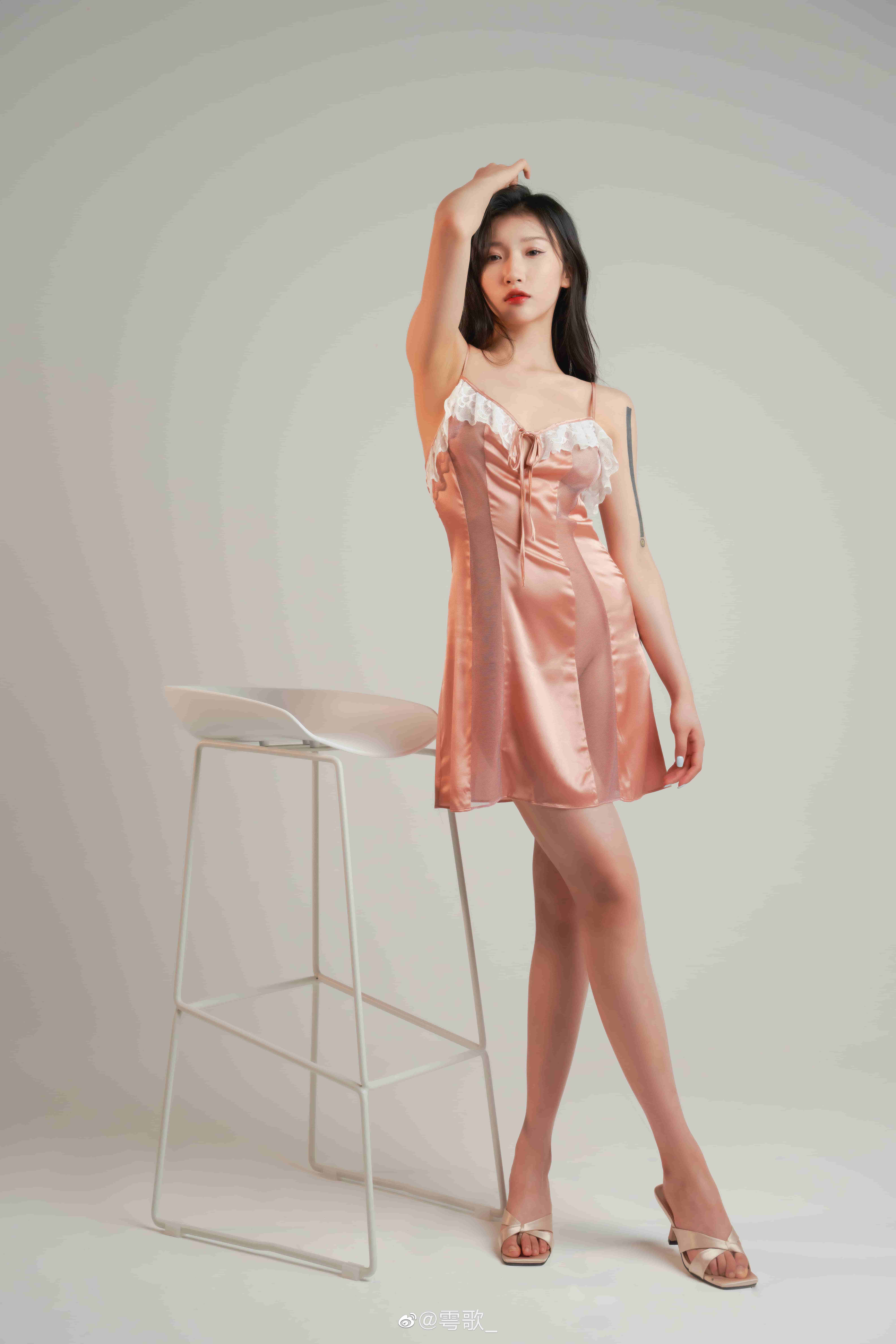 图片[4]-二次元COS分享[写真]性感睡裙-二次元COS分享次元吧