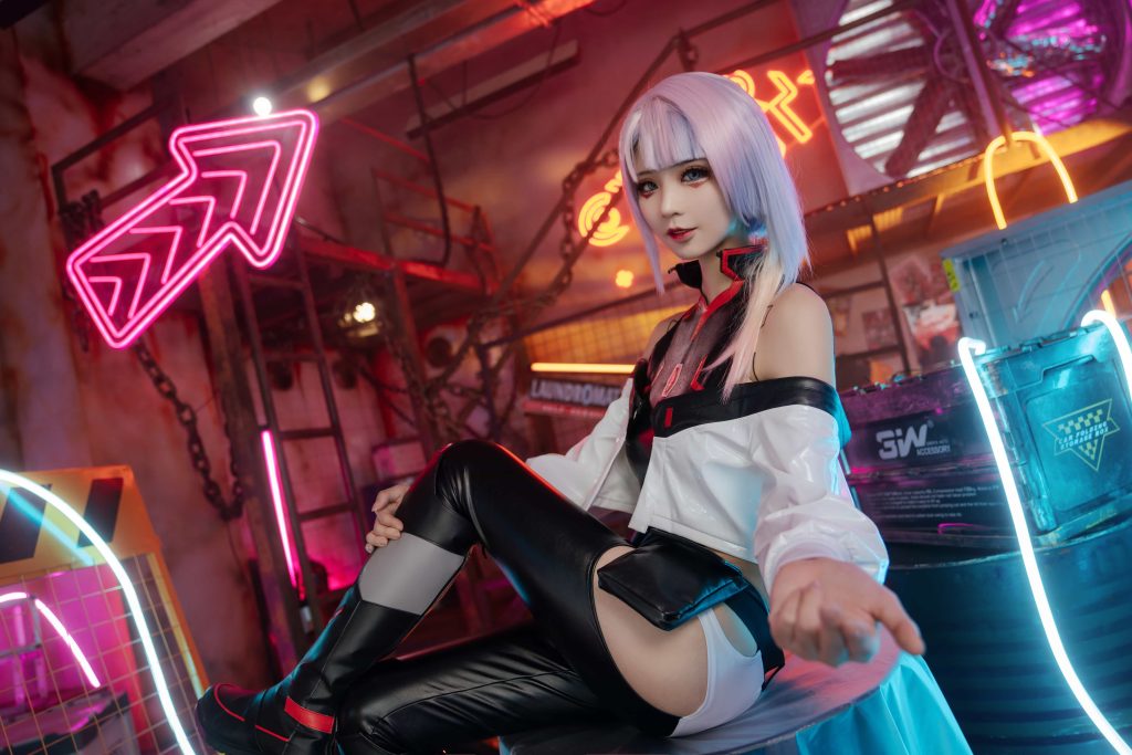图片[4]-二次元COS分享爱老师PhD – 赛博朋克 露西-二次元COS分享次元吧