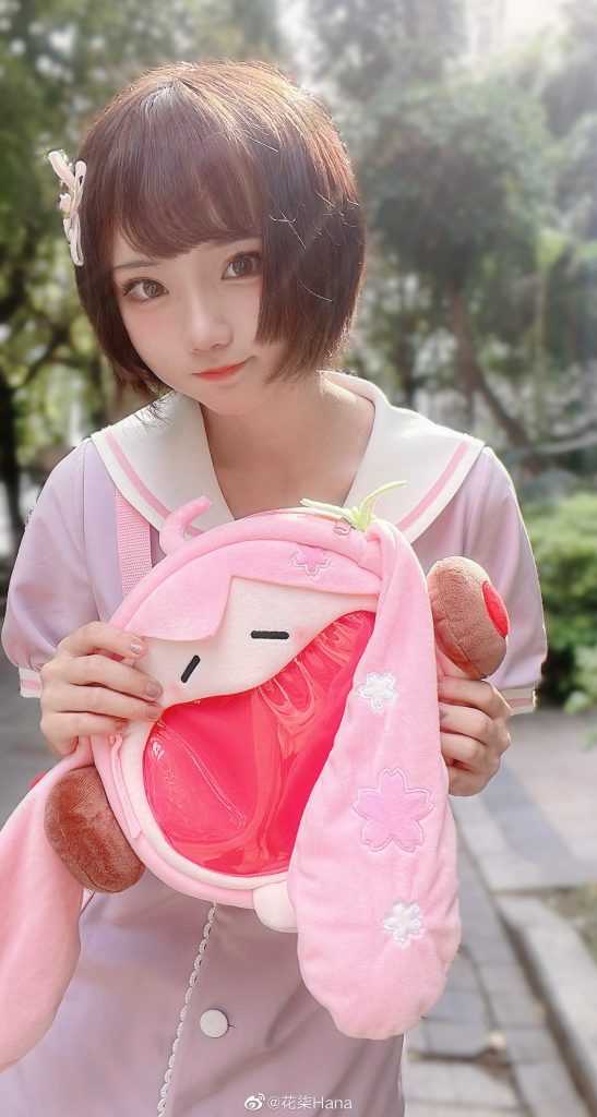 图片[2]-二次元COS分享[COS]春天来啦背着樱初音的包包出门玩看樱花🌸吧-二次元COS分享次元吧