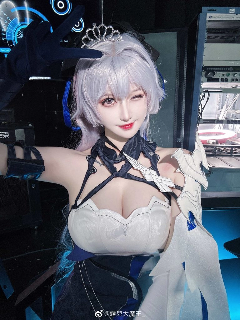 图片[2]-二次元COS分享[COS]这是谁的大鸭鸭~-二次元COS分享次元吧