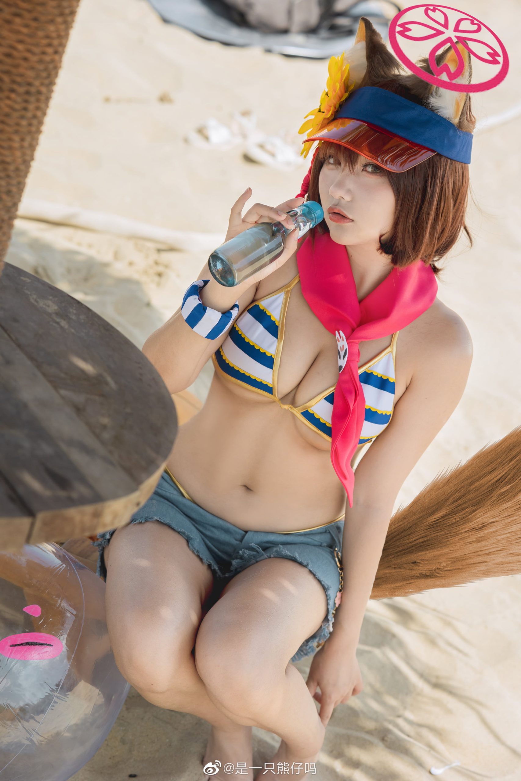 图片[1]-二次元COS分享[COS]蔚蓝档案 为师和忍忍的浪漫海边约会-二次元COS分享次元吧