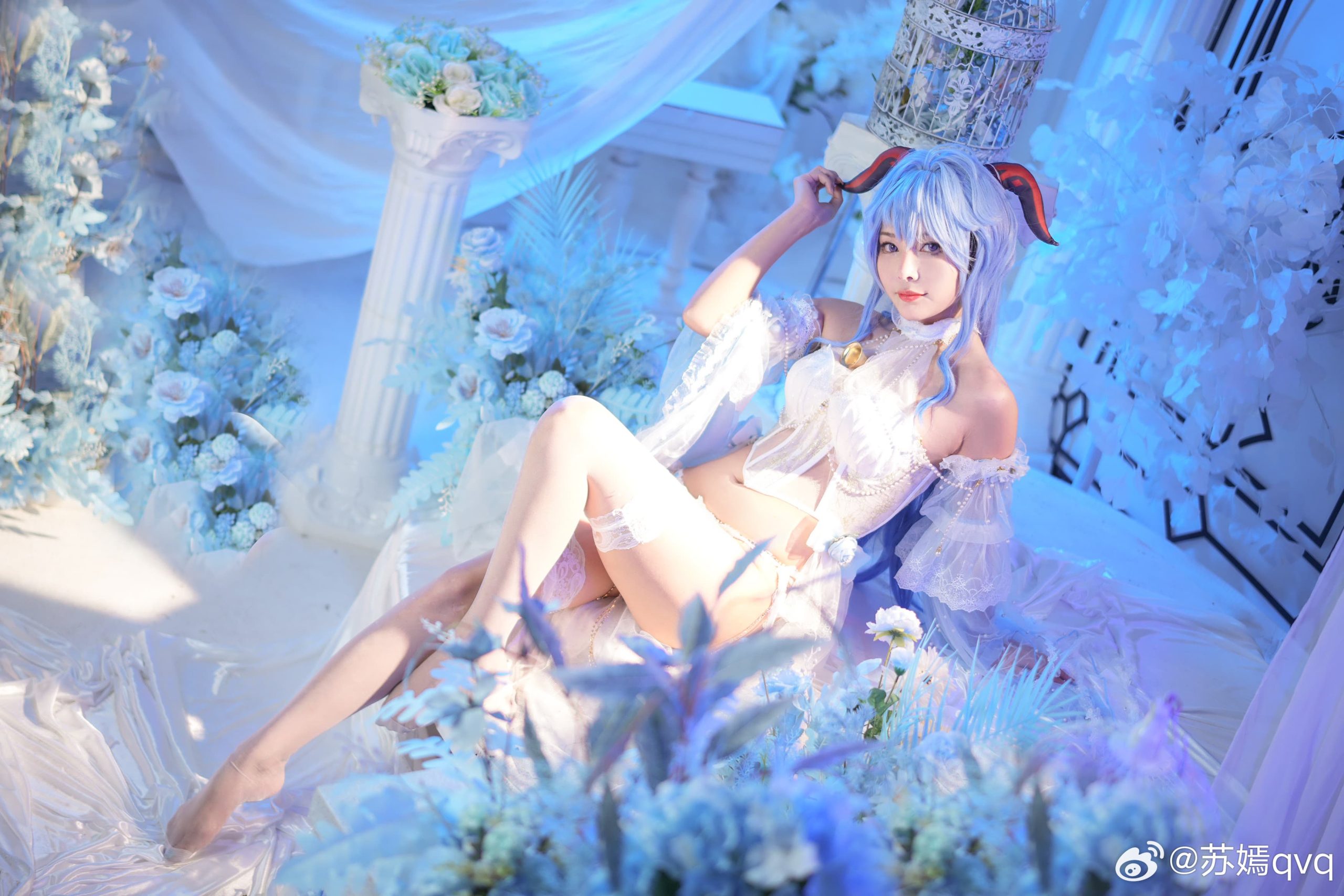 图片[1]-二次元COS分享[COSPlay]旅行者，甘雨穿花嫁好看吗-二次元COS分享次元吧