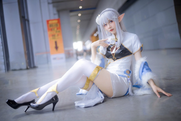 图片[2]-二次元COS分享[COSplay]艾米莉亚旗袍好美好优雅！-二次元COS分享次元吧