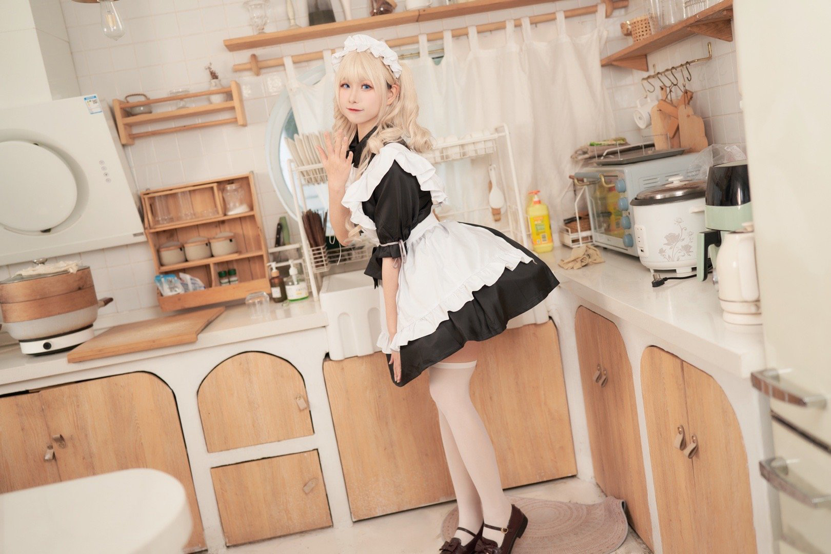 图片[1]-二次元COS分享[COSPlay]“开饭了吗！好饿！什么居然是我做饭吗！”-二次元COS分享次元吧