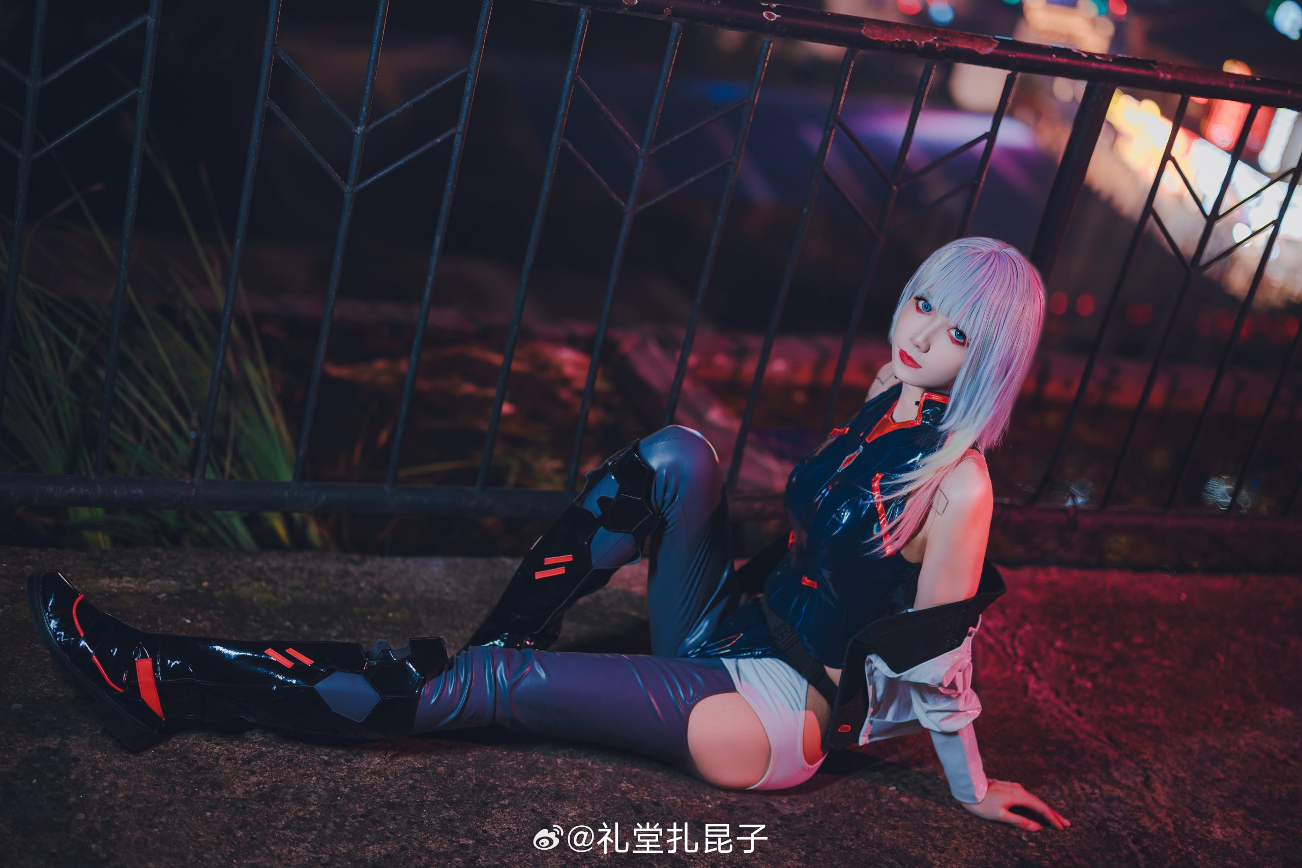 图片[2]-二次元COS分享[COSPlay]夜之城没有活着的传说，只有永不消逝的爱-二次元COS分享次元吧