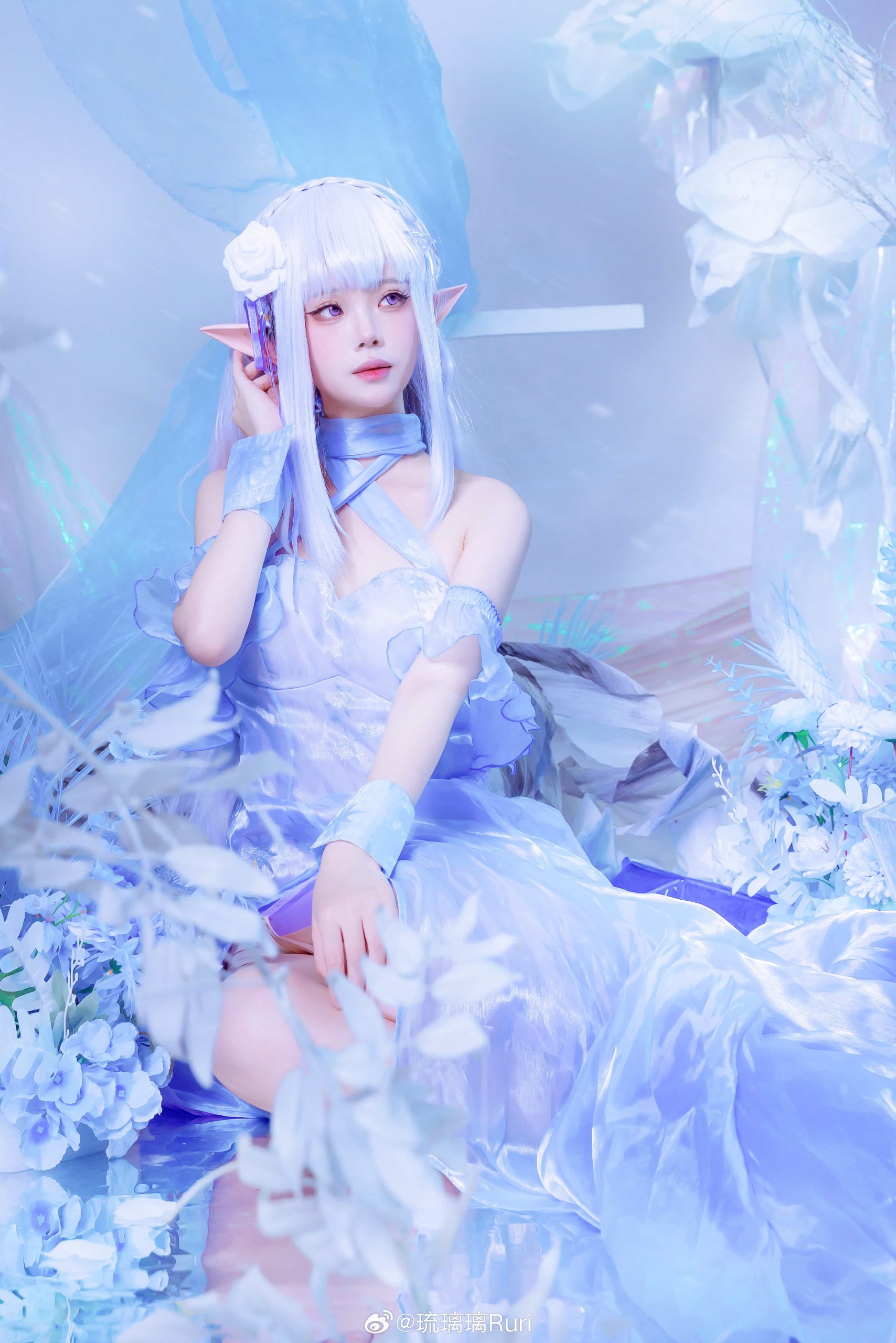 图片[1]-二次元COS分享[COSplay]艾米莉亚·冰晶礼服-二次元COS分享次元吧