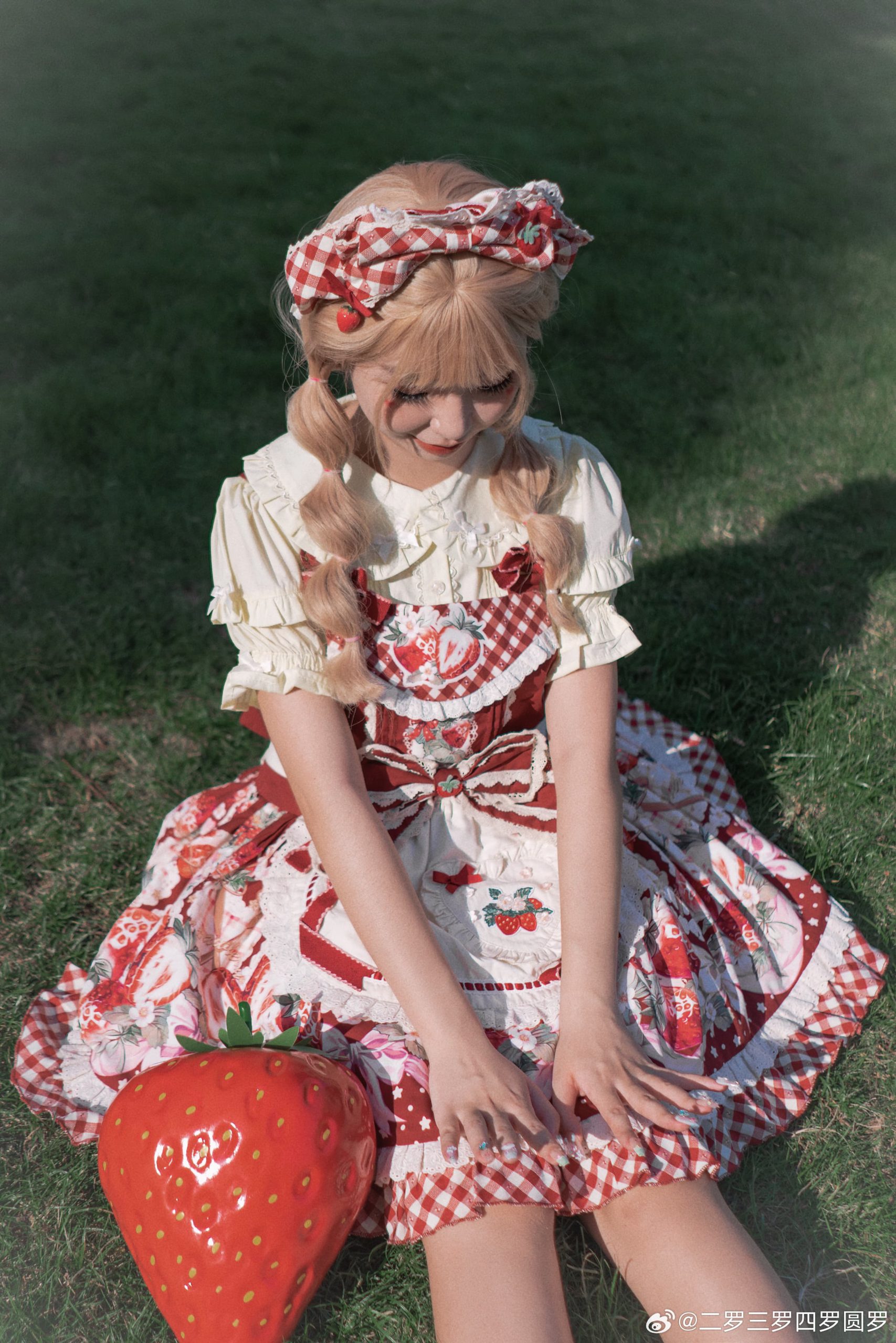 图片[9]-二次元COS分享LOLITA 洛丽塔-二次元COS分享次元吧