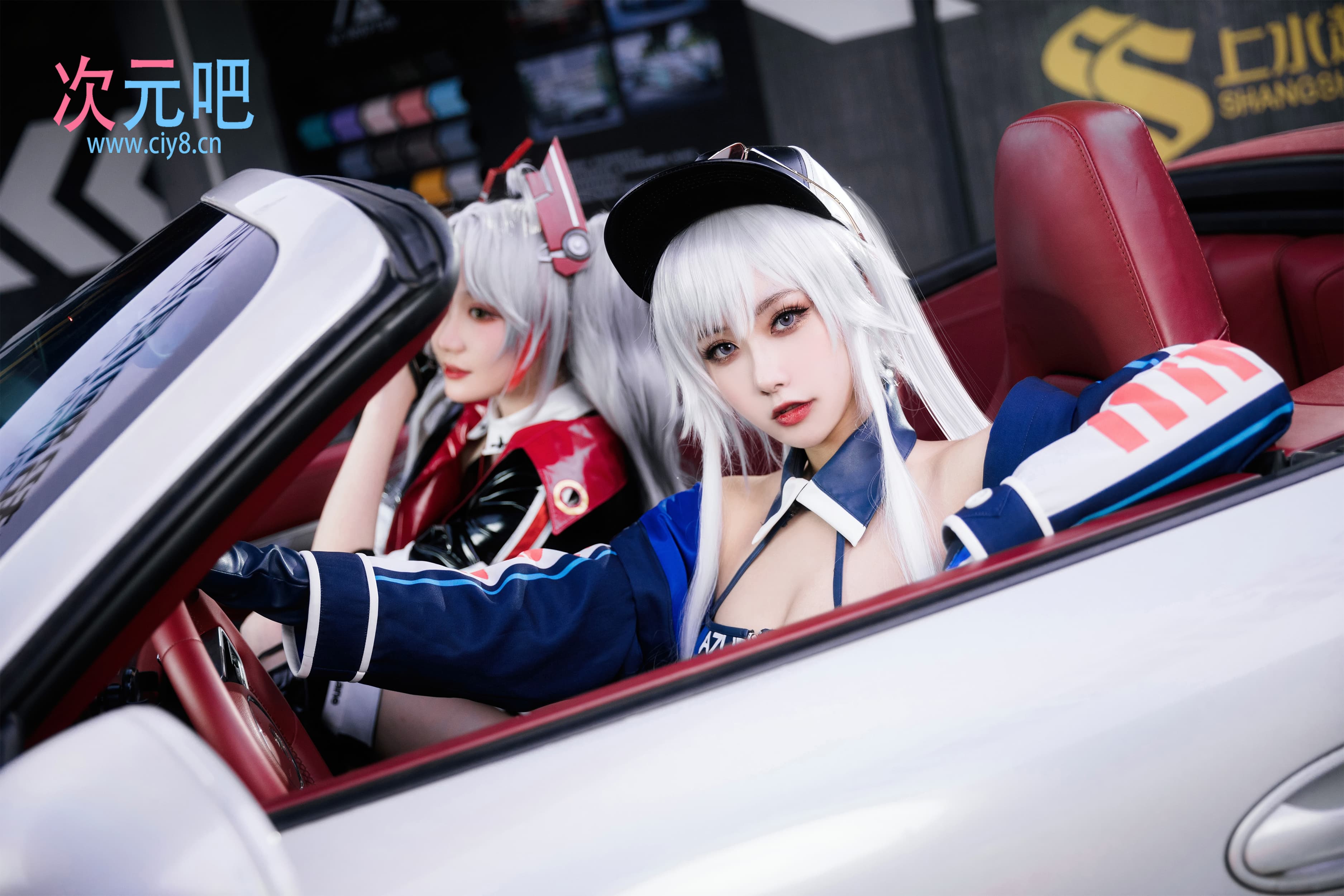 图片[1]-二次元COS分享Momoko葵葵&瓜希酱 - 碧蓝航线 欧根&企业 赛车女郎