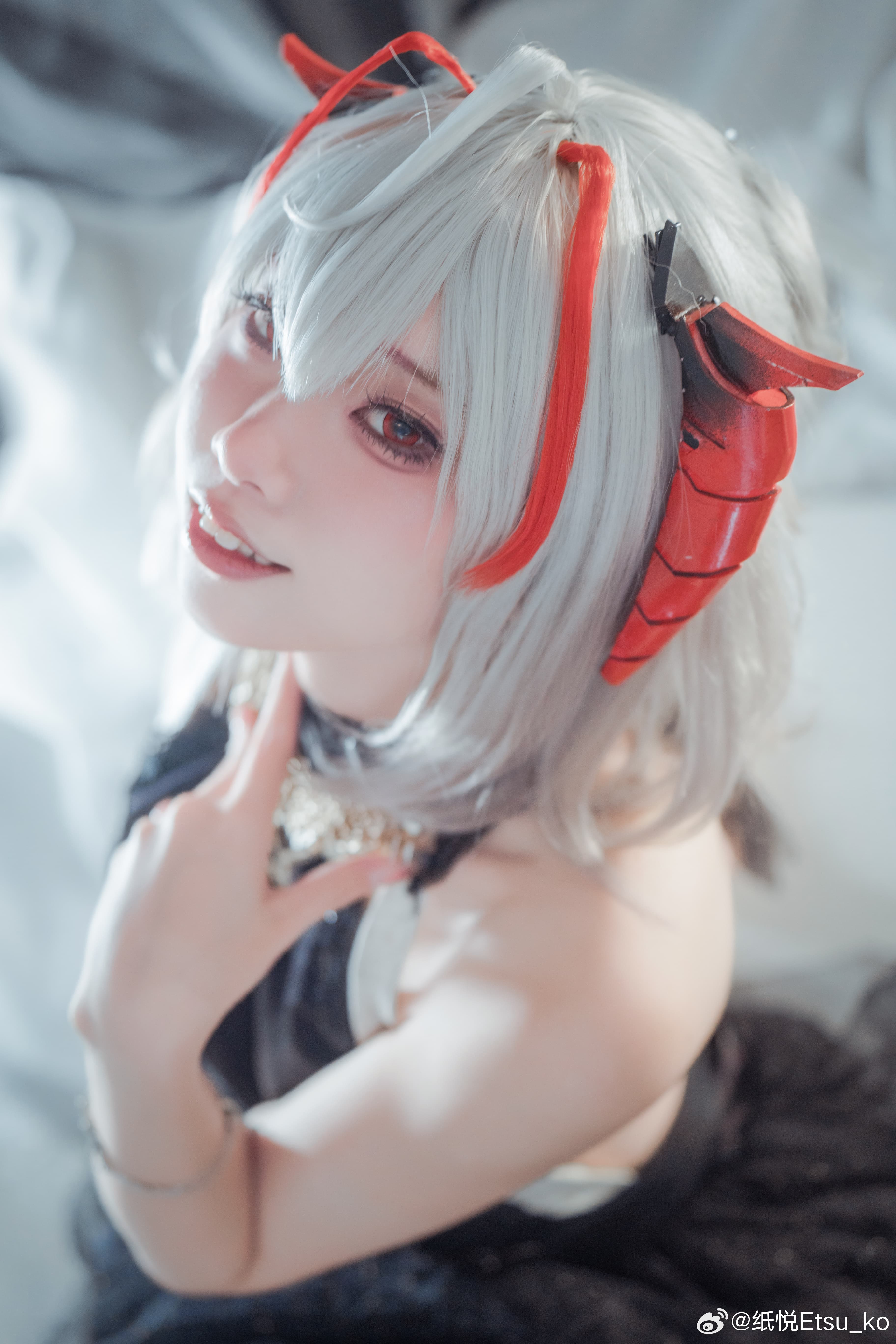 图片[10]-二次元COS分享[COSplay]明日方舟 W一周年礼服
