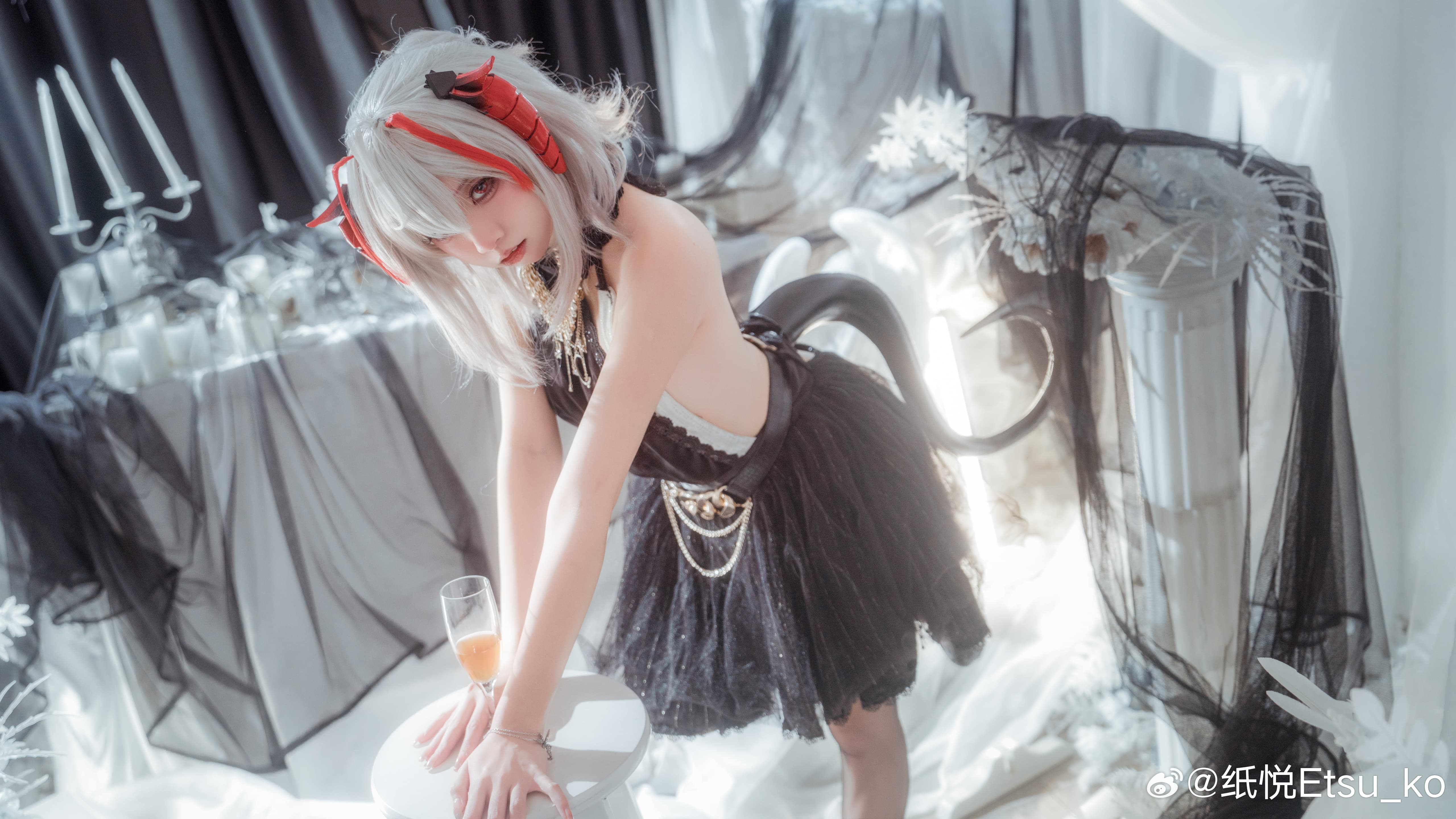 图片[5]-二次元COS分享[COSplay]明日方舟 W一周年礼服