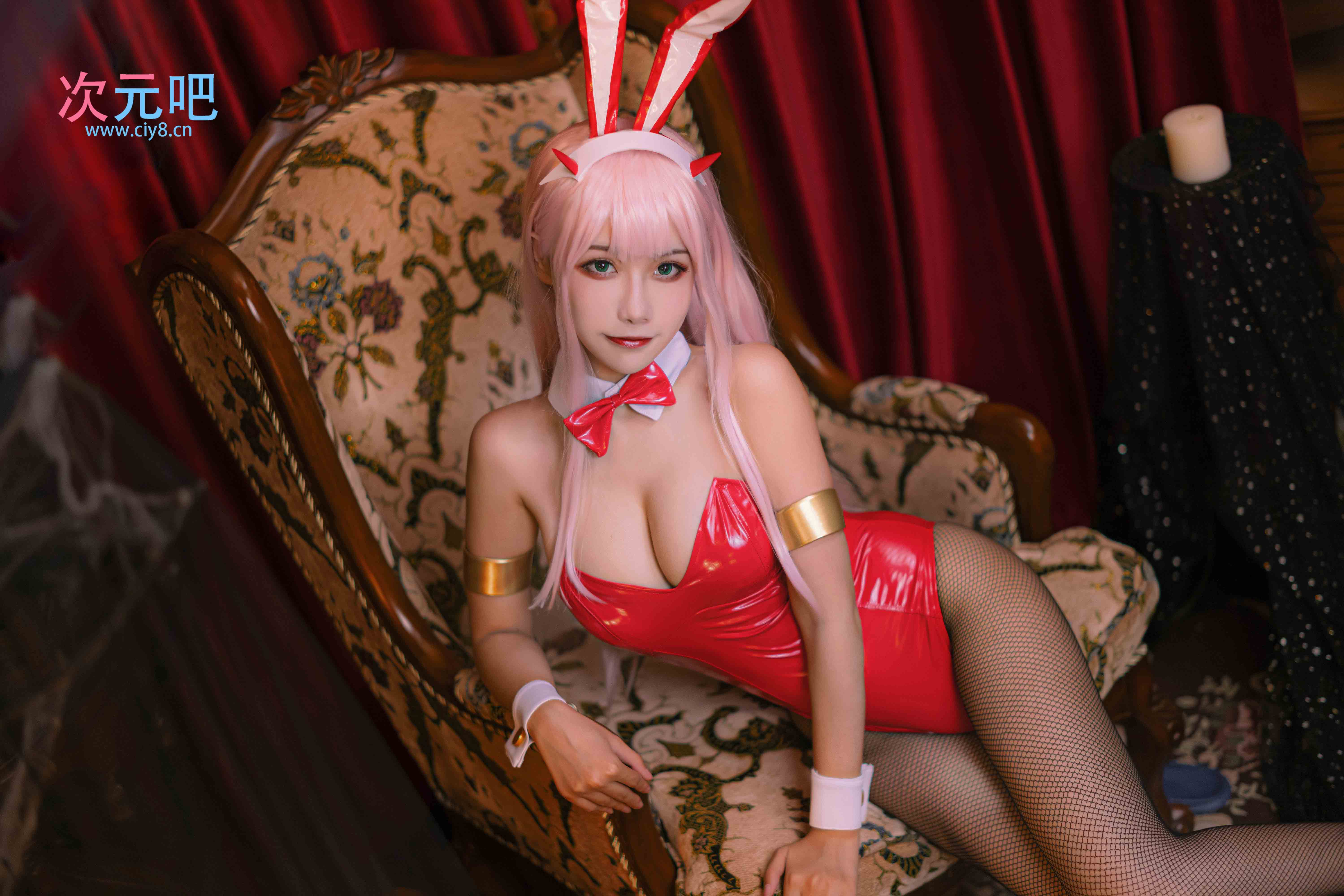 Momoko葵葵 - DARLING in the FRANXX 02 泳装 兔女郎&花嫁-二次元COS分享次元吧