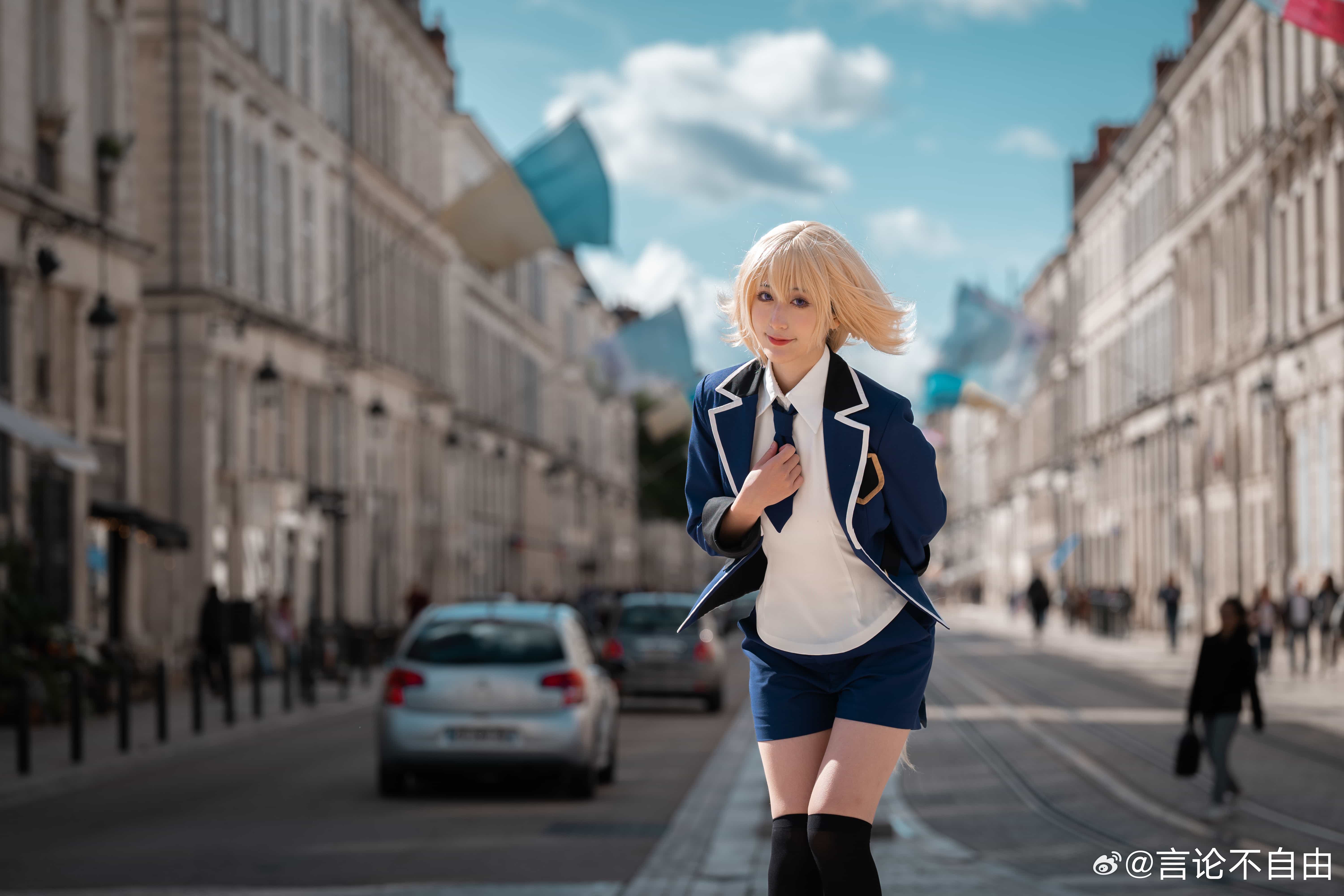 [COSplay]贞德 请大家欣赏🇫🇷奥尔良的景！-二次元COS分享次元吧
