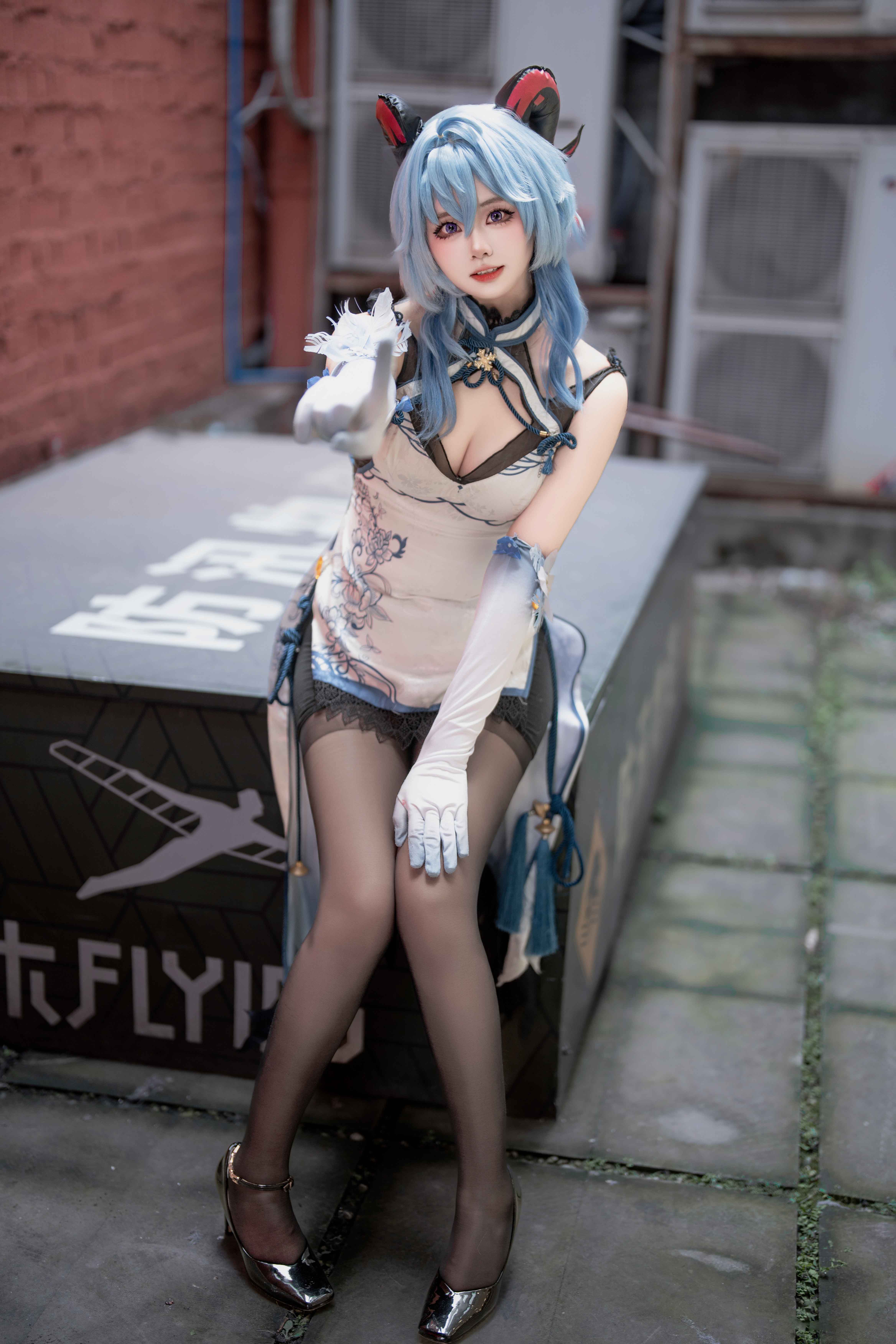 图片[1]-二次元COS分享[COSplay]甘雨可爱捏！-二次元COS分享次元吧