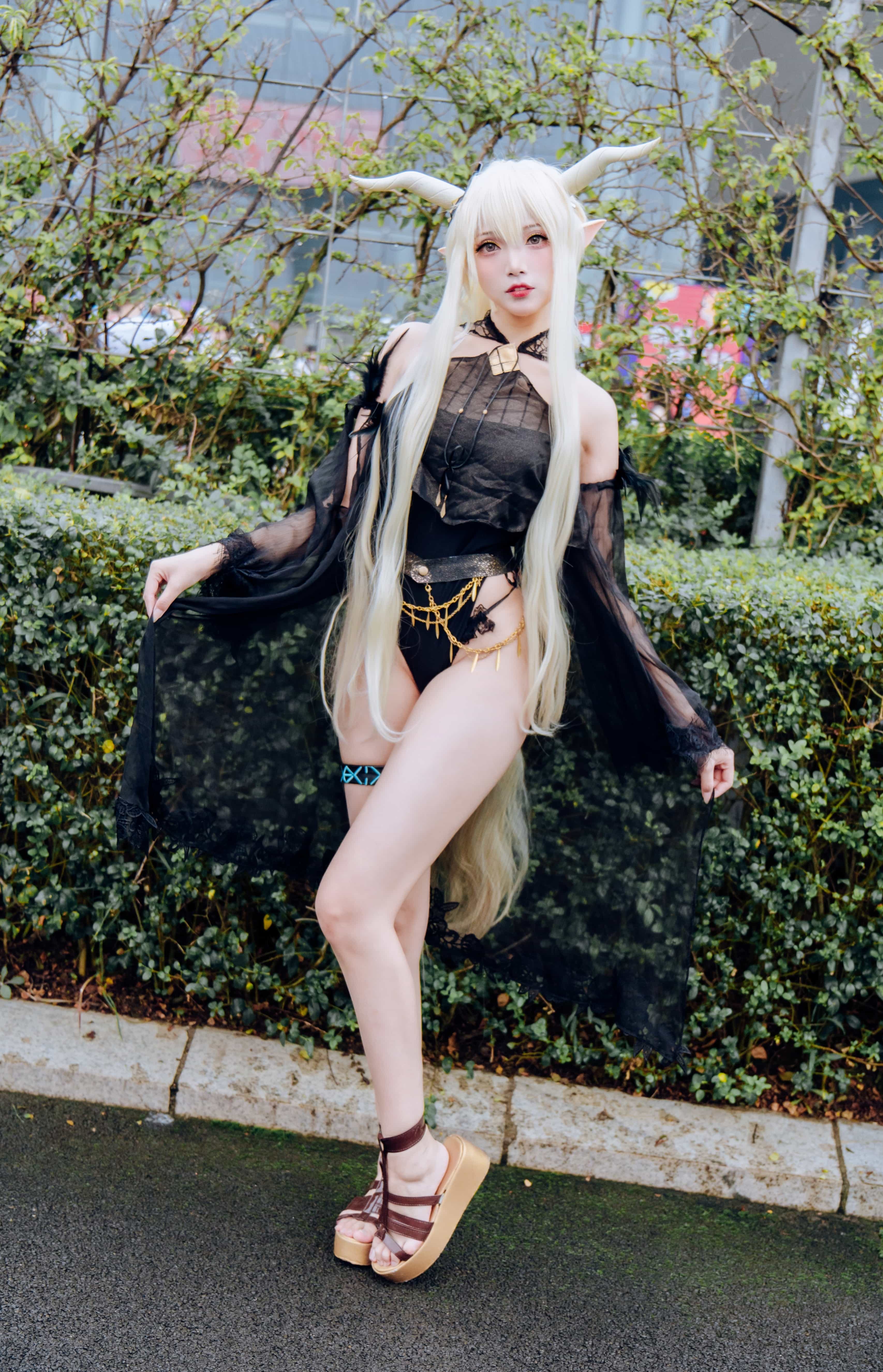 图片[7]-二次元COS分享[COSplay]明日方舟 闪灵泳装-二次元COS分享次元吧