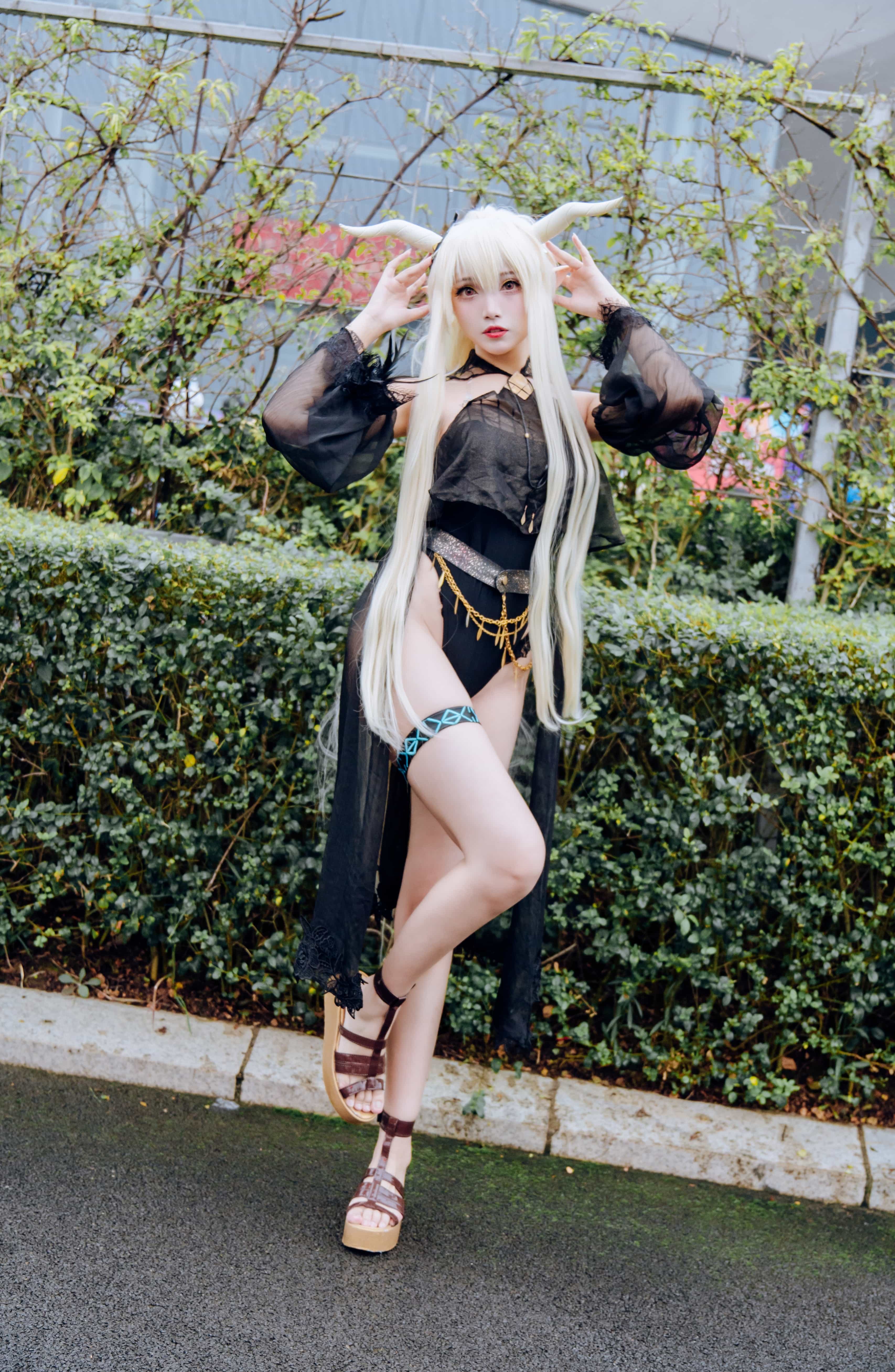 图片[5]-二次元COS分享[COSplay]明日方舟 闪灵泳装-二次元COS分享次元吧