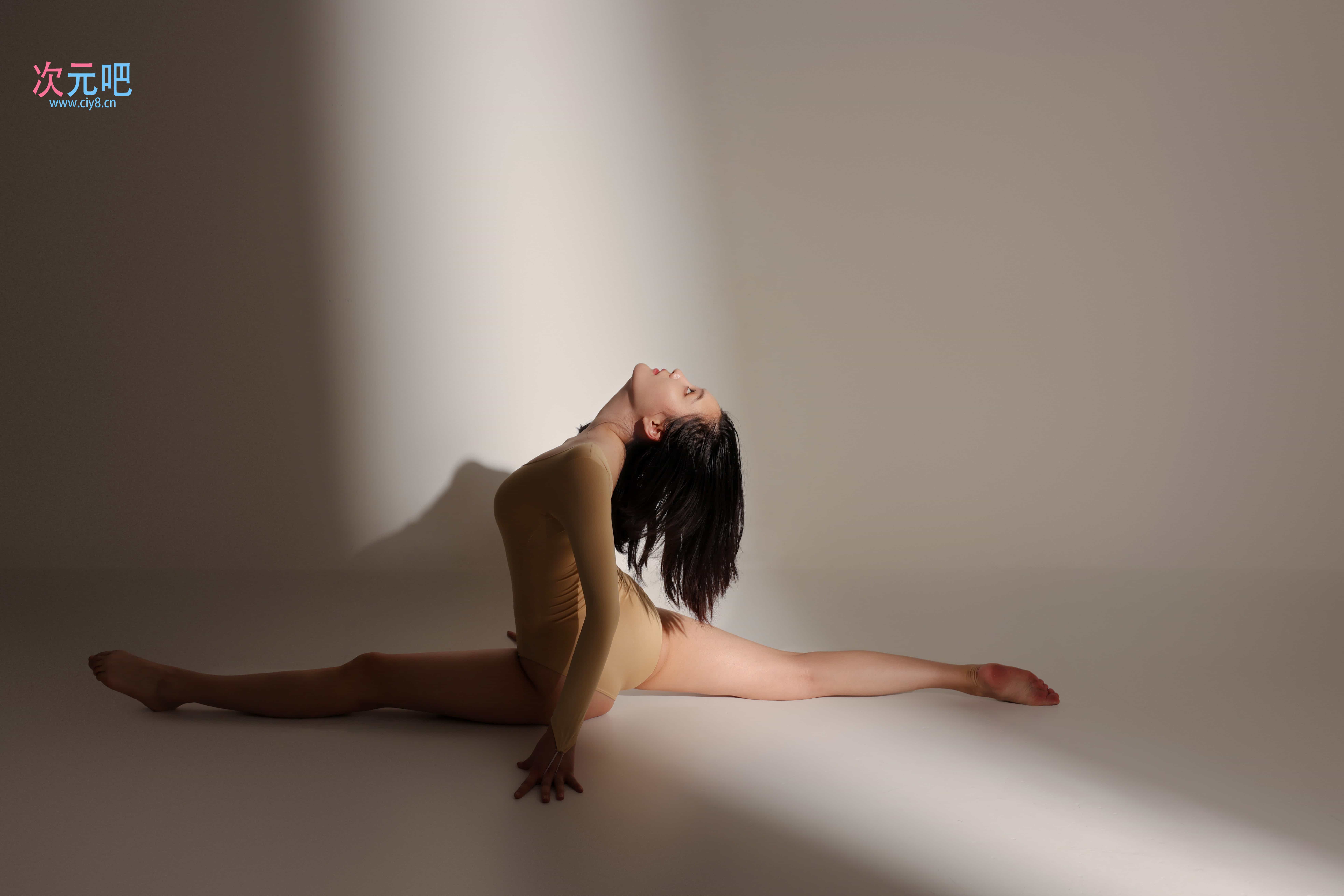 图片[4]-二次元COS分享GALLI嘉丽 – 舞蹈生日记 简-二次元COS分享次元吧