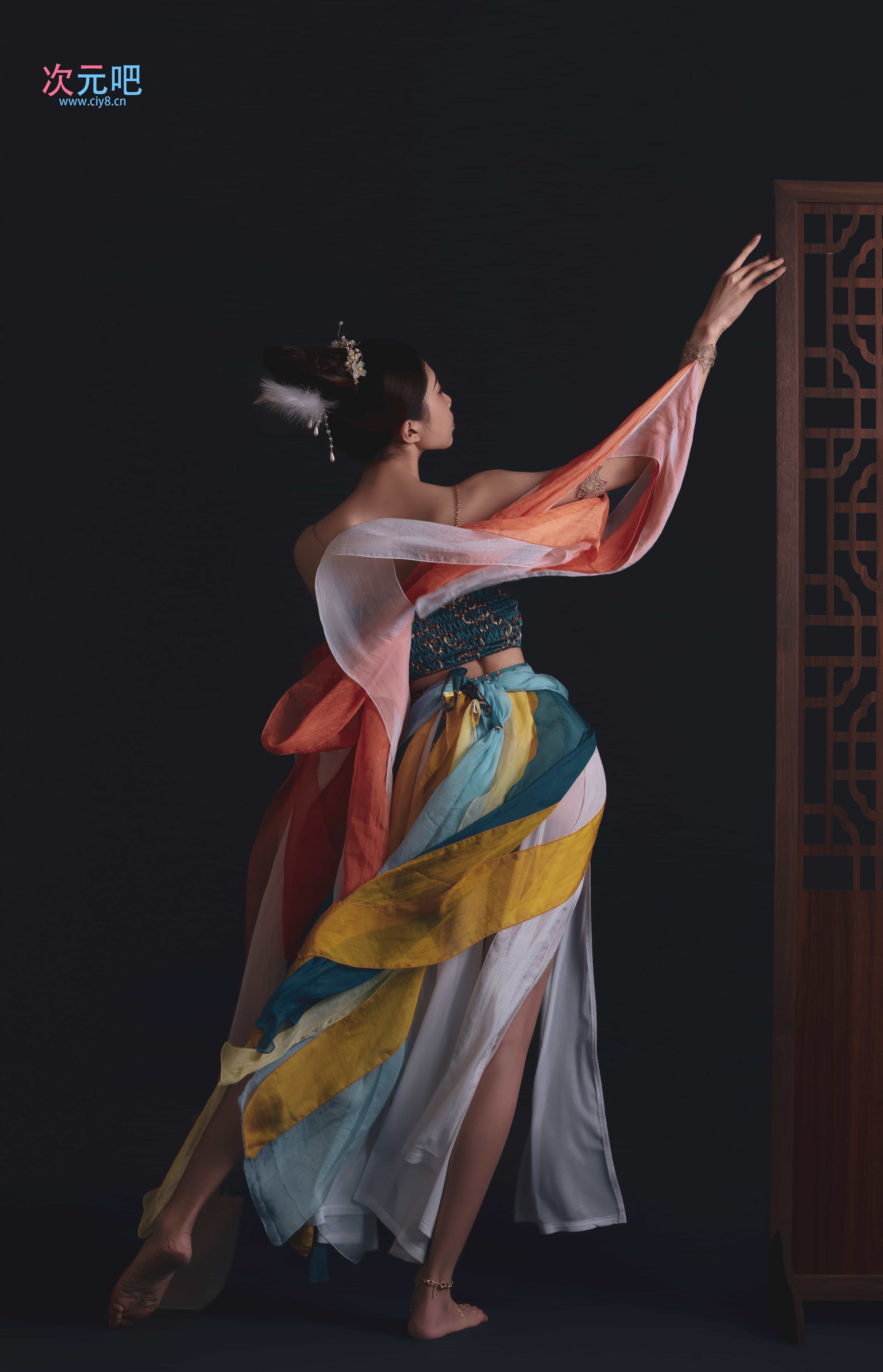 图片[4]-二次元COS分享GALLI嘉丽 – 舞蹈生日记 刘思彤-二次元COS分享次元吧