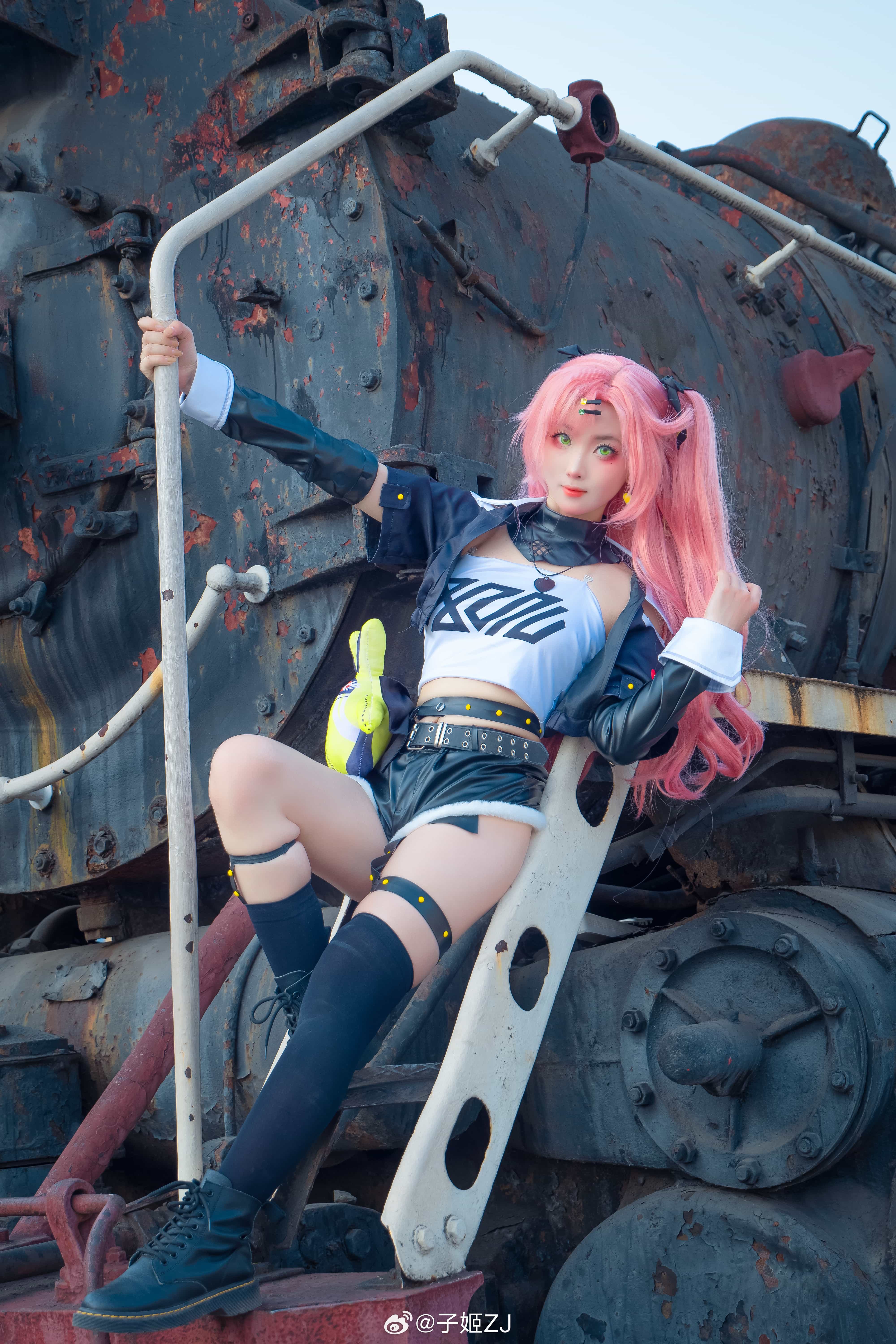 图片[1]-二次元COS分享[COSplay]委托我的话，出场费很贵的哦～ ​​​-二次元COS分享次元吧