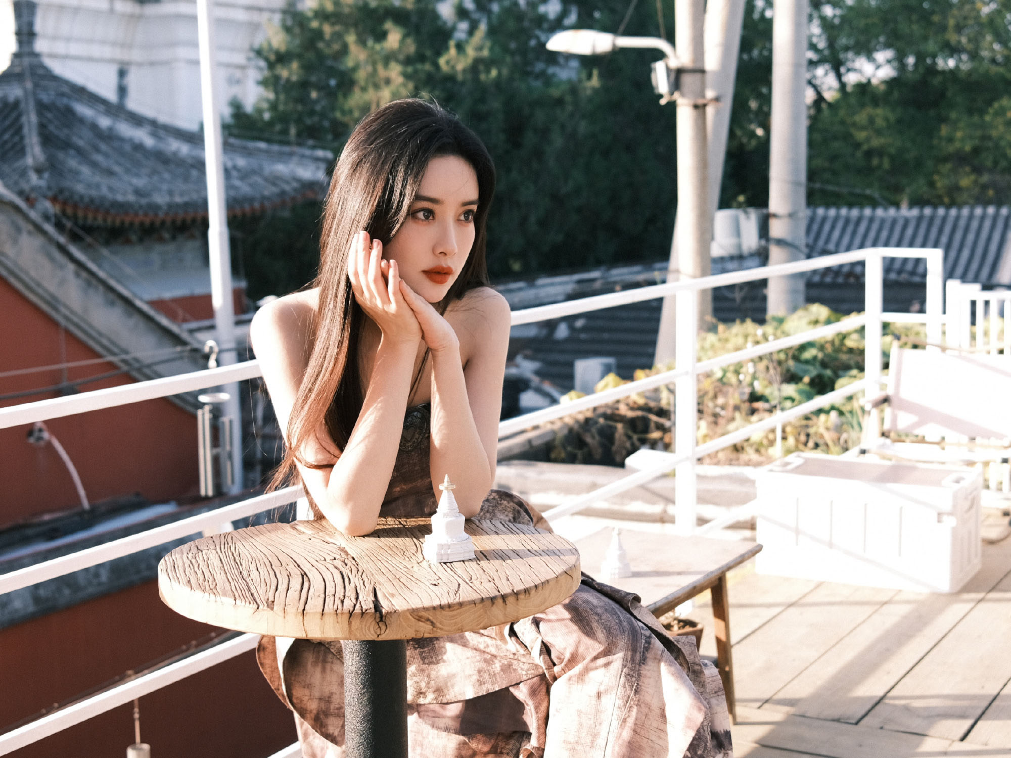 图片[5]-二次元COS分享[明星写真]孟子义以她明媚的容颜和浓烈的魅力，展现出无尽的元气与活力。-二次元COS分享次元吧