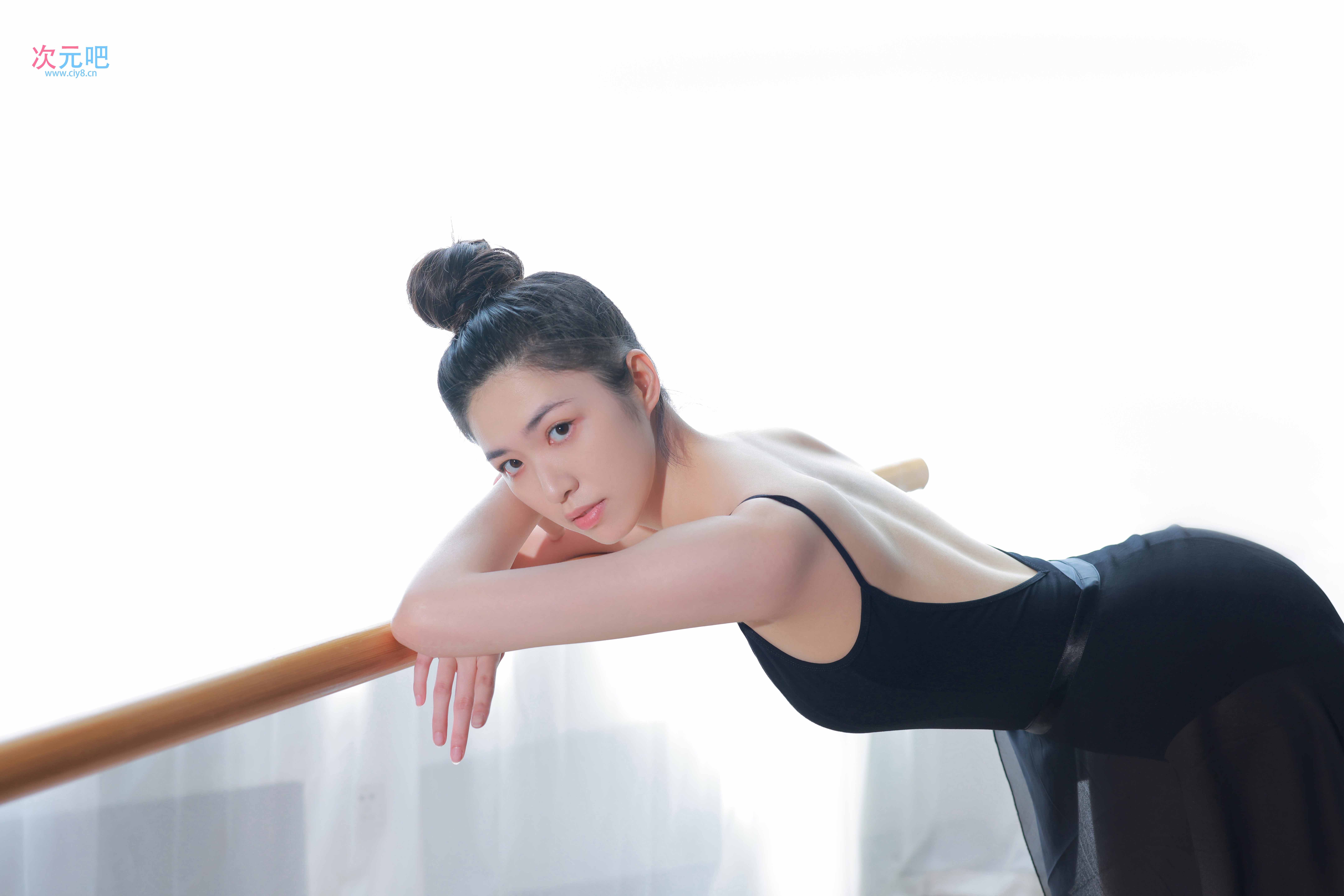 GALLI嘉丽 - 舞蹈生日记 舞风神韵-二次元COS分享次元吧