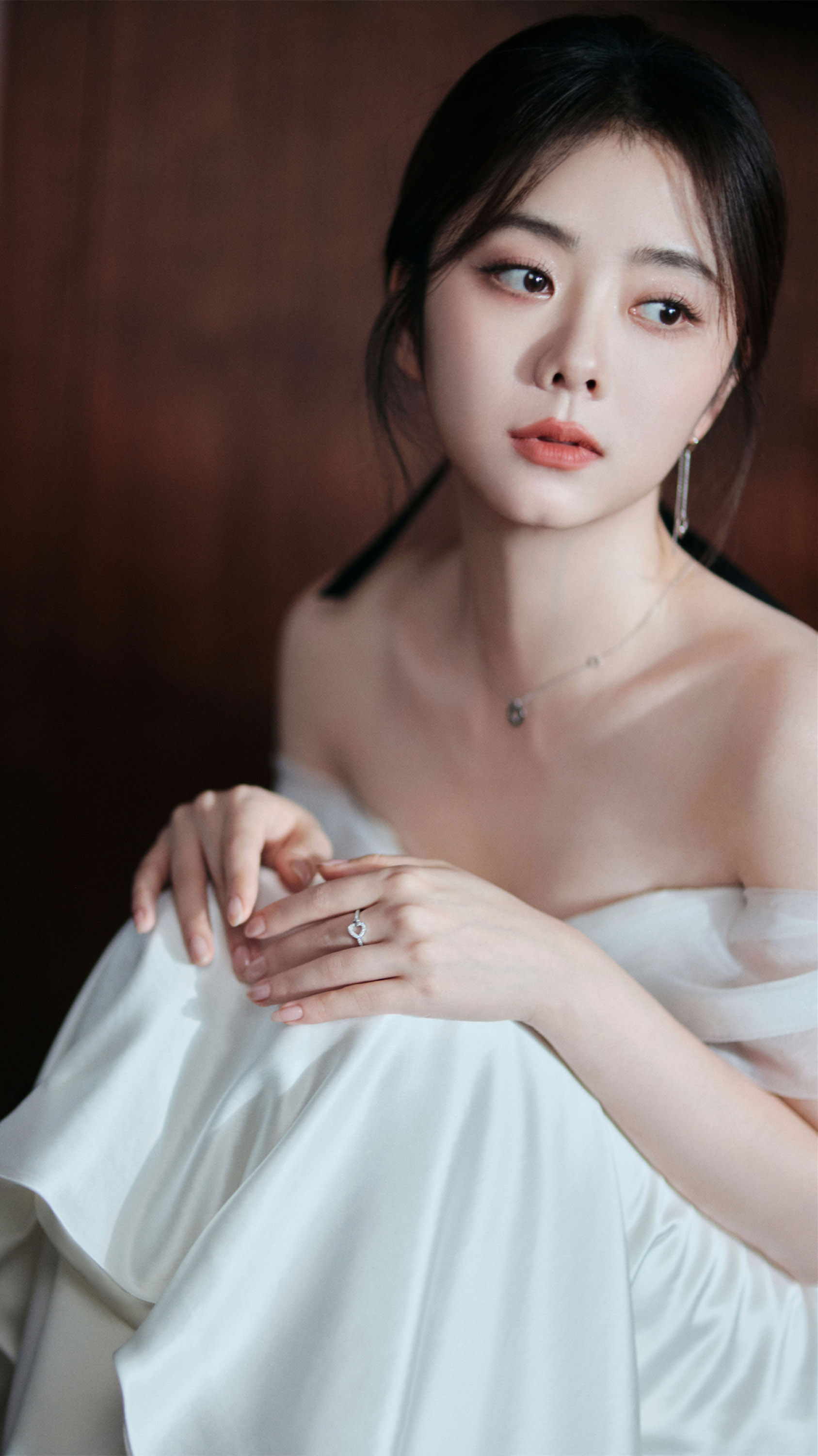 图片[9]-二次元COS分享[明星写真]谭松韵 白色抹胸裙-二次元COS分享次元吧