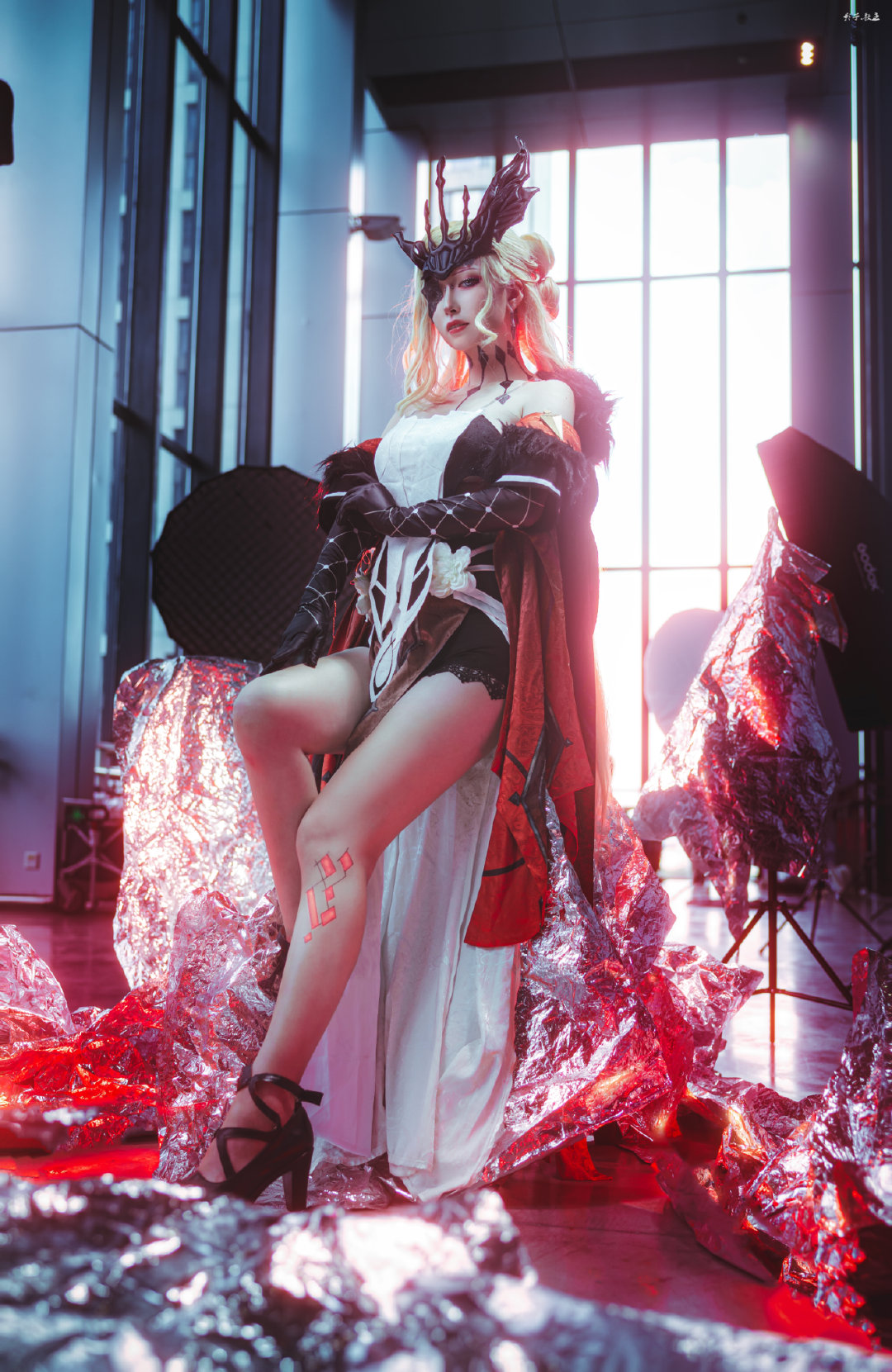 图片[5]-二次元COS分享[COSplay]原神 羅莎琳 – 你在瑟瑟发抖啊，是因为这极寒，还是恐惧呢？-二次元COS分享次元吧